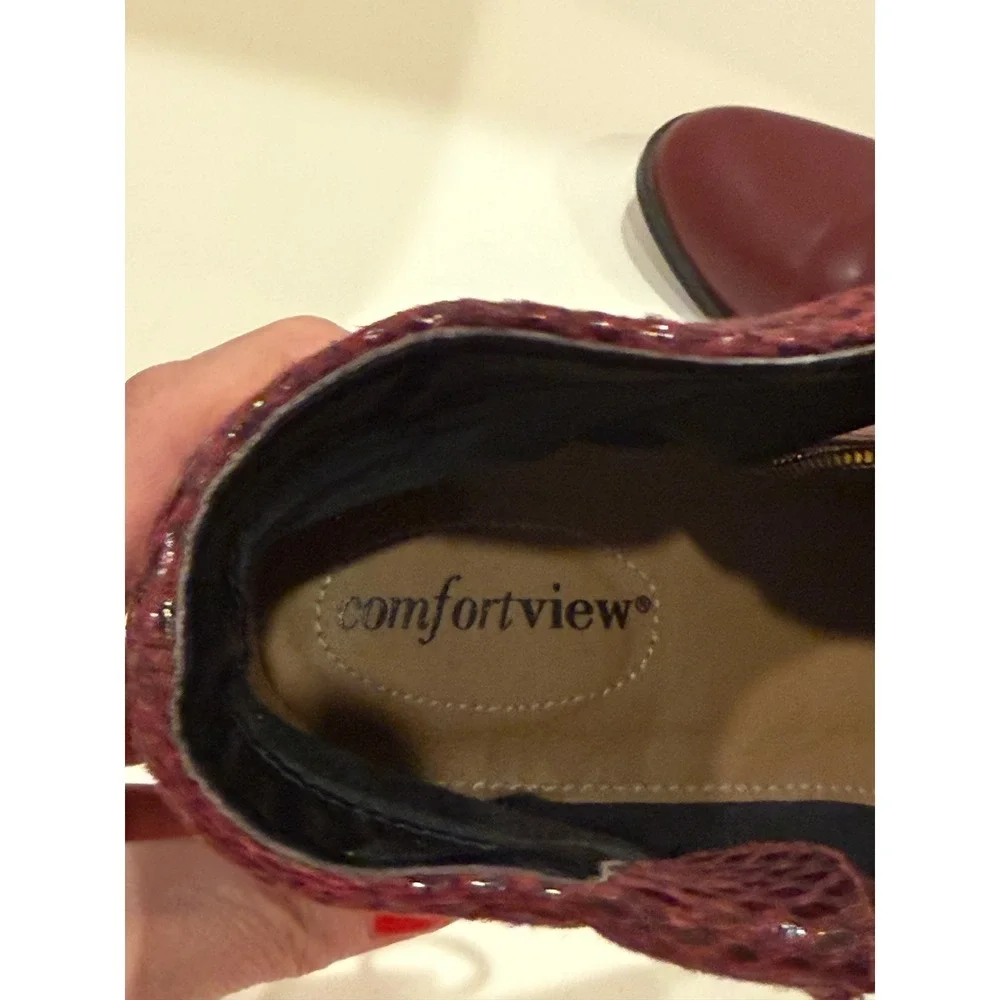 Comfortview Burgundy Faux‎ Leather Snake Embossed Zipper Ankle Boots Womens